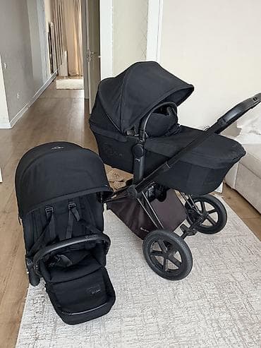 Коляска, цвет - Черный, Б/у