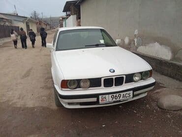 машина мерс с: BMW 5 series: 1992 г., 0.2 л, Механика, Бензин, Седан — 5