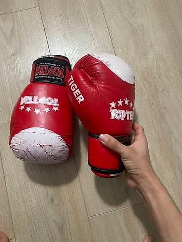 перчатки venum: Боксерские перчатки TOP TEN TIGER - Бренд: TOP TEN (Germany), серия — 1