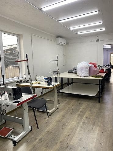 короткий кардиган: Швея, Постоянная, Прямострочка, Национальная одежда, Опыт работы: 3-5 лет опыта — 4