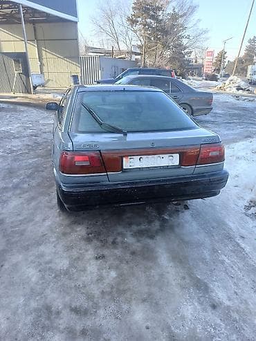 Mazda: Mazda 626: 1990 г., 2 л, Механика, Бензин, Хэтчбэк — 5