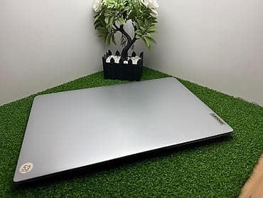 i312: Lenovo (серия IdeaPad) — тонкий 15.6″ ноутбук в серебристом корпусе — 1