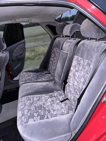 mini coper: Toyota Avensis: 1998 г., 1.6 л, Механика, Бензин, Лифтбек — 10