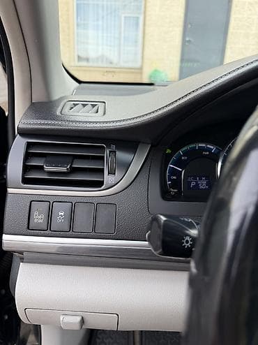 авто рога: Toyota Camry: 2012 г., 2.5 л, Автомат, Гибрид, Седан — 9