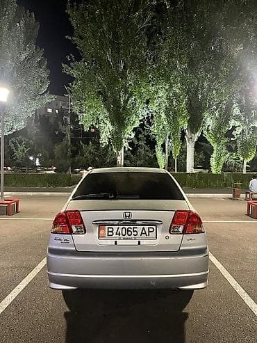 civic 5: Honda Civic: 2004 г., 1.6 л, Автомат, Бензин, Седан — 3