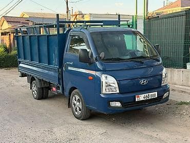 Hyundai Porter II, грузовой, синий цвет. Год выпуска: 2021. Руль
