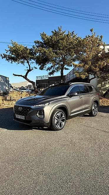 Hyundai Santa Fe: 2019 г., 2 л, Автомат, Бензин, Кроссовер at lalafo.kg Hyundai Santa Fe: 2019 г., 2 л, Автомат, Бензин, Кроссовер