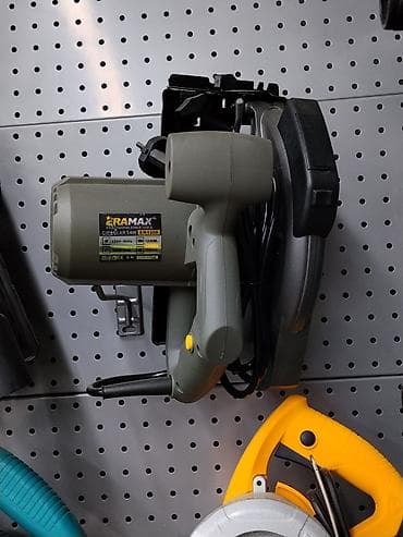 Дисковая пила GRAMAX ER1300 Характеристики: - Тип: электрическая