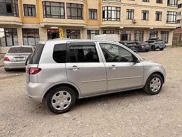 нексе: Mazda Demio: 2003 г., 1.3 л, Автомат, Бензин, Лифтбек — 6