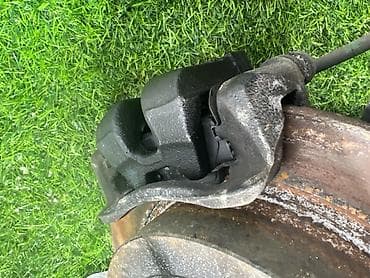 Суппорт тормозной задний для Hyundai Tucson TL (поколение 3), год