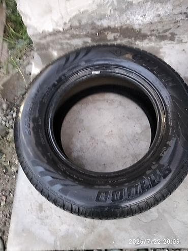 Транспорт: Продаётся две резины 265/65/ R 17 — 3