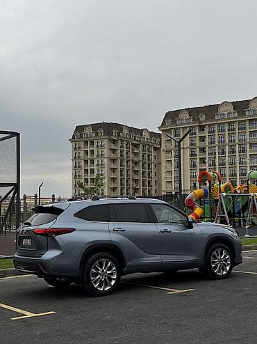 530: Toyota Highlander: 2023 г., 2.4 л, Автомат, Бензин, Внедорожник — 5