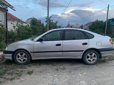 prius plus: Toyota Avensis: 2001 г., 1.8 л, Автомат, Бензин, Лифтбек — 3