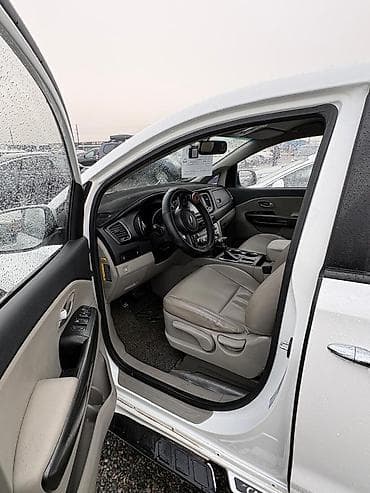 Продажа авто: Kia Carnival: 2019 г., 2.2 л, Автомат, Минивэн — 4