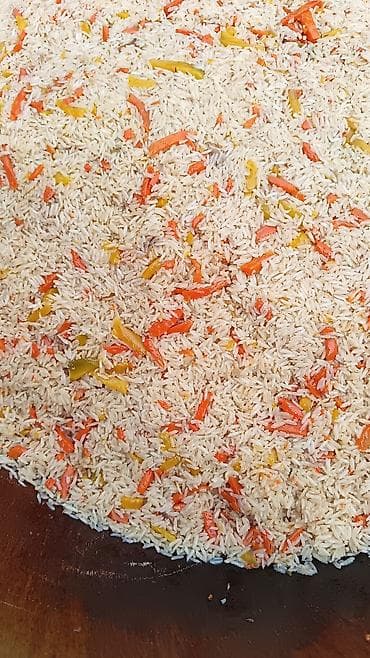 Плов с длиннозёрным рисом и овощами - Ароматный рассыпчатый рис at lalafo.kg Плов с длиннозёрным рисом и овощами - Ароматный рассыпчатый рис