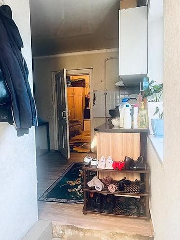 паркинг аренда: Сдается 2-х ком со всеми условиями внутри (пол дома) отдельно. Район — 4