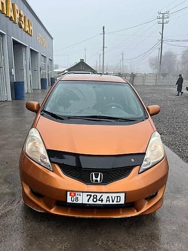 Honda Fit: 2011 г., 1.5 л, Автомат, Бензин, Хэтчбэк
