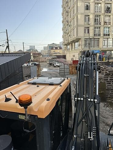 t 25: Экскаватор, Hyundai, Колесный — 7