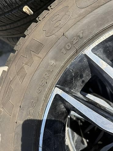 65: Комплект зимних шин с дисками Toyota. Рав4 Состояние отличное Можно — 2