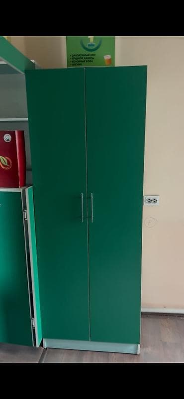 Витрины: Торговое оборудование для аптеки/магазина: витрина‑прилавок и стеллажи — 5