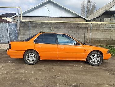 продаю не спеша: Honda Accord: 1991 г., Седан — 4