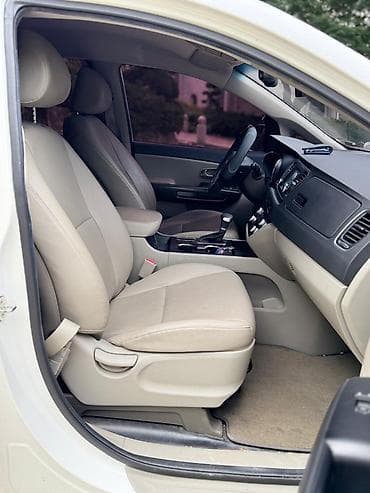 Продажа авто: Kia Carnival: 2020 г., 2.2 л, Автомат, Дизель, Минивэн — 5
