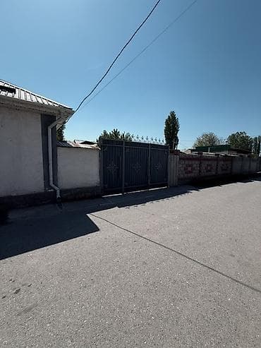 комната сатылат: 🏡 Дом + готовый бизнес | с. Восток | 5.6 соток Продается уютный дом — 4