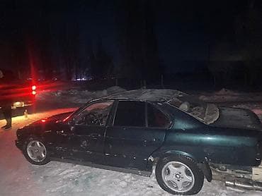 mazda 323 продажа: BMW 5 series: 1994 г., 3 л, Механика, Седан — 6