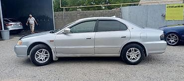 прадаю фура: Honda Saber: 2001 г., 2.5 л, Автомат, Бензин, Седан — 4