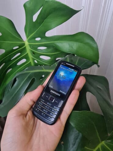 купить бу телефон в ломбарде: Samsung GT-C3110, Б/у, < 2 ГБ, цвет - Черный, 2 SIM — 3