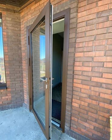 набор ключей хорошего качества: Двери алюминиевые теплая серия. Качественные долговечные двери — 1