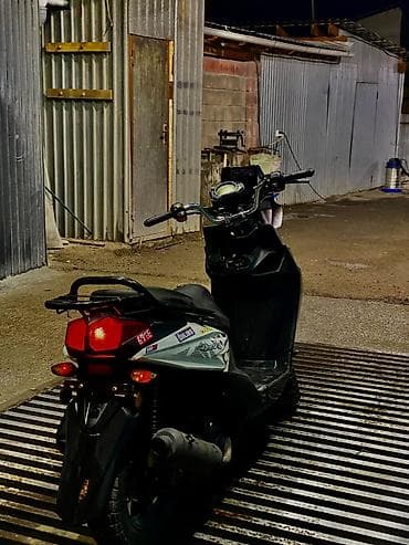 Кумурска мотороллер: 160 куб. см, Бензин, Колдонулган — 3