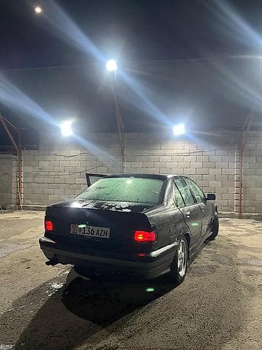 Продажа авто: BMW 3 series: 1994 г., 2.5 л, Механика, Бензин — 3