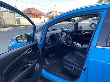 3 7v: Марка: AION Модель: V 70 Цвет: Синий Год выпуска: 2021/09 Топливо — 7