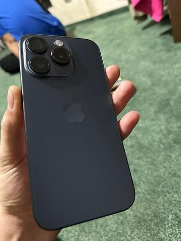 xbox 360 e: IPhone 15 Pro, Blue Titanium — 3