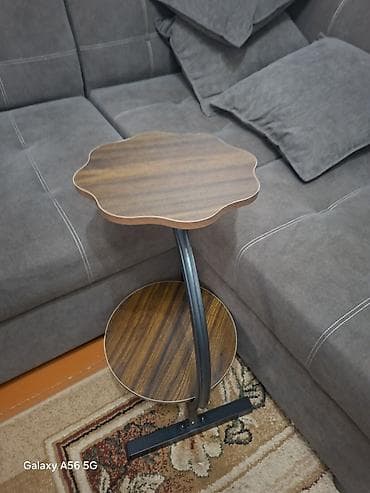 Продаю стол журнальный. Новый. Бишкек