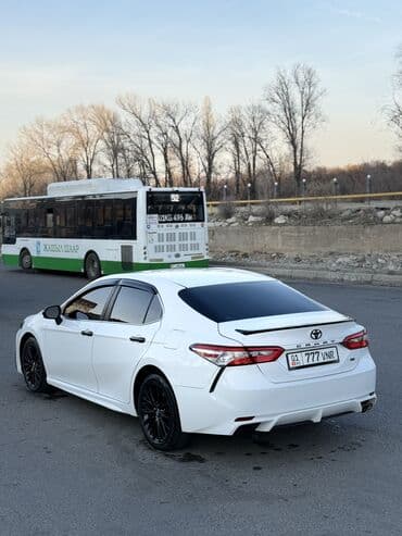 шипованная резина б у: Toyota Camry: 2019 г., 2.5 л, Типтроник, Бензиновая, Седан — 6