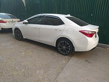 corolla 2016: Toyota Corolla: 2015 г., 1.8 л, Автомат, Бензин, Седан — 3