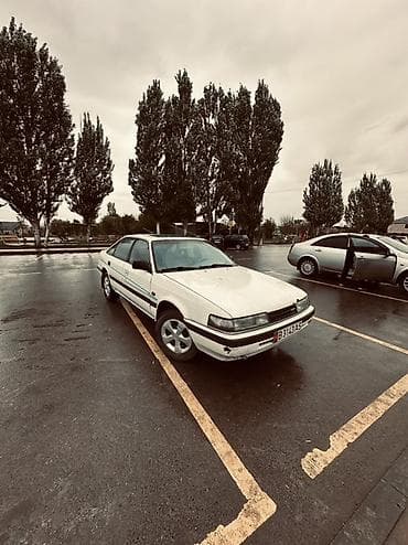 handa fit: Mazda 626: 1989 г., 2 л, Механика, Бензин, Лифтбек — 1