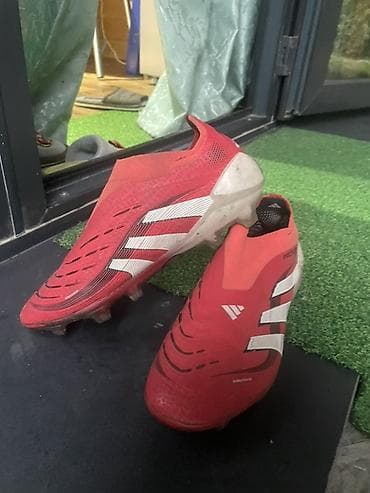 Футбольные бутсы без шнурков Adidas Predator (FG) ОРИГИНАЛ - Цвет at lalafo.kg Футбольные бутсы без шнурков Adidas Predator (FG) ОРИГИНАЛ - Цвет