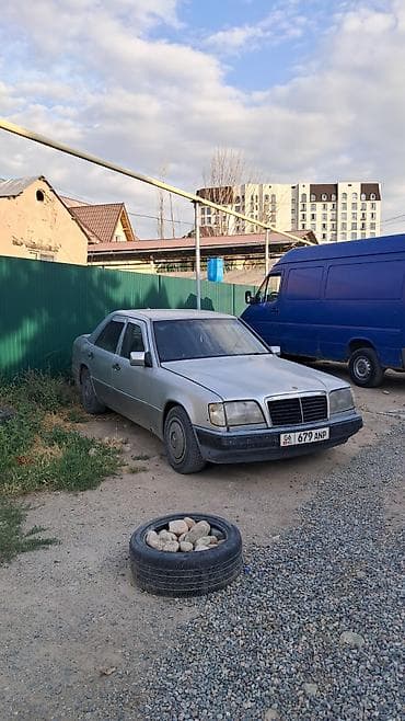 Mercedes-Benz W124: 1989 г., Бензин, Седан — 1
