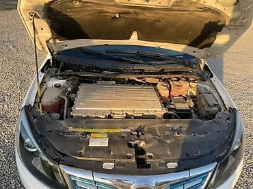 бишкек авторынок 2020: BYD E5: 2017 г., 3.5 л, Автомат, Электромобиль, Седан — 8