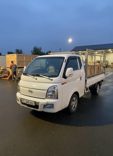 моющий пылесос для химчистки салона автомобиля бу: Легкий грузовик, Hyundai, Стандарт, 2 т, Б/у — 1