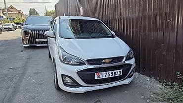 wuling mini ev: Chevrolet Spark: 2018 г., 0.9 л, Автомат, Бензин, Хэтчбэк — 2
