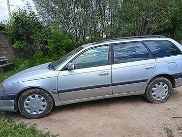 Унаа сатуу: Toyota Avensis: 2002 г., 0.2 - engine capacity л, Кол менен иштөөчү, Дизель, Универсал — 2