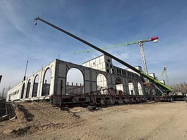 аренда помощения: 100 тонн 66 м 92 м Аренда автокрана для строительно-монтажных работ — 3