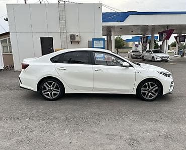 продаю жип: Kia K3: 2020 г., 1.6 л, Автомат, Бензин — 5