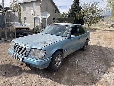 купить материал для обшивки салона авто: Mercedes-Benz W124: 1991 г., 2 л, Механика, Бензин, Седан — 2