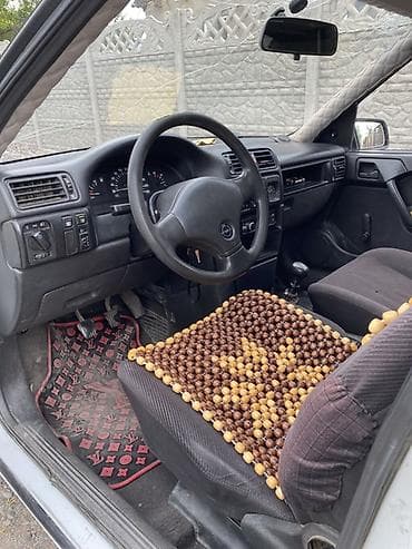 радиатор опель зафира а: Opel Vectra: 1998 г., 1.4 л, Механика, Хэтчбэк — 4