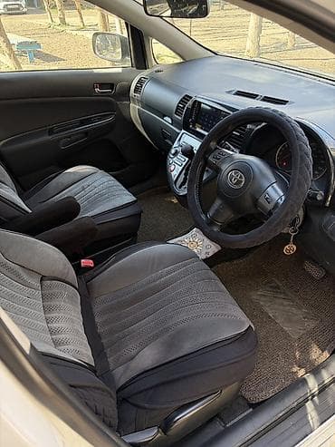 yuan plus byd: Toyota WISH: 2003 г., 1.8 л, Автомат, Бензин, Минивэн — 10